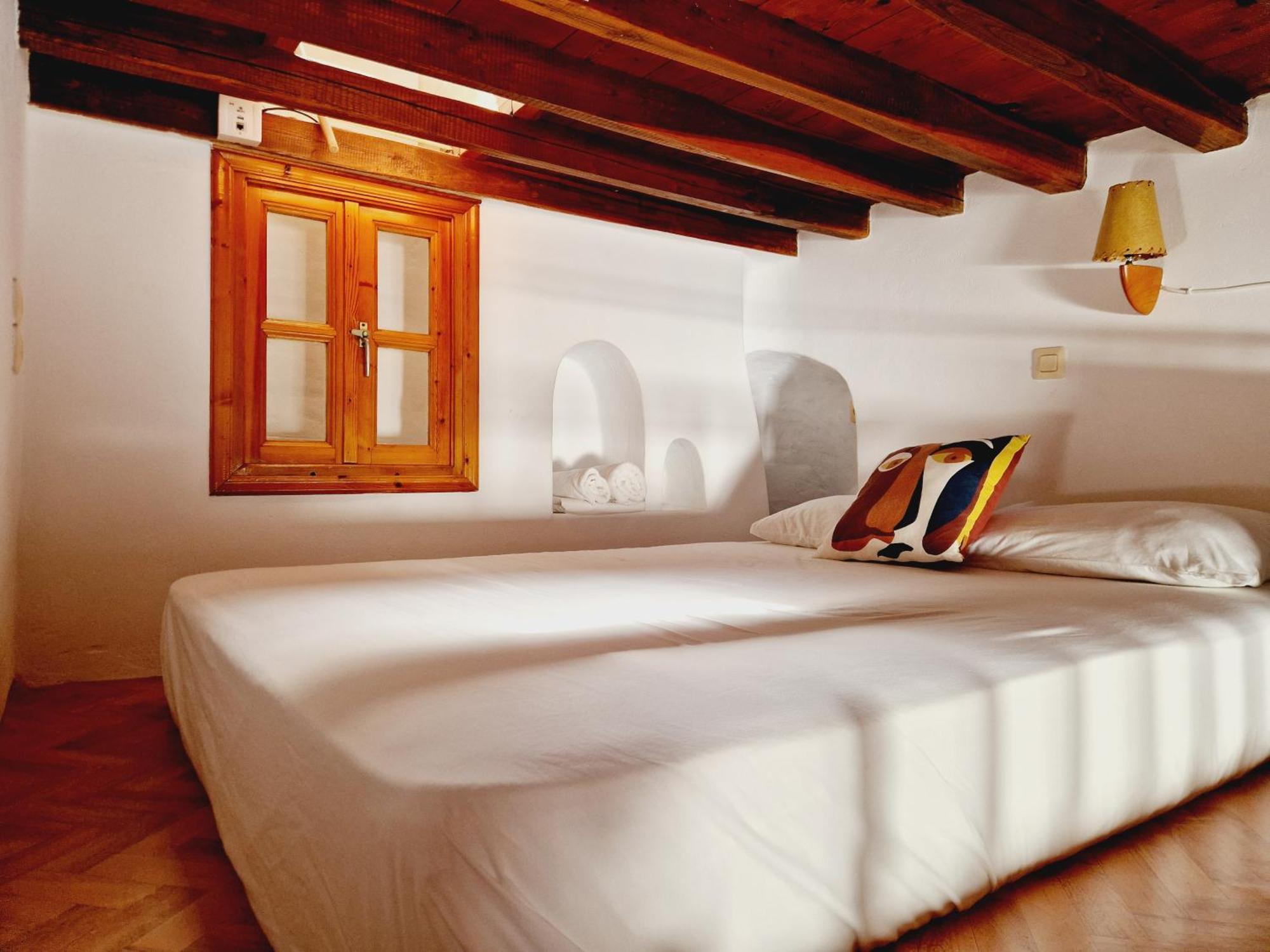 Bright & Relaxing Loft With Attic Room In The Heart Of Mykonos City Mykonos Town Szoba fotó